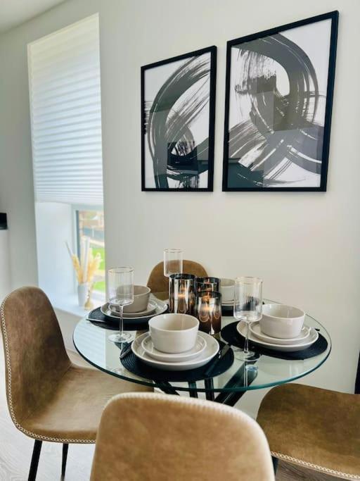 Hessian Lounge -Wyndale- Central 2Br W/Parking Birmingham Luaran gambar