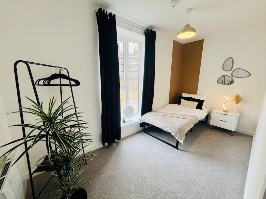 Hessian Lounge -Wyndale- Central 2Br W/Parking Birmingham Luaran gambar